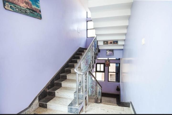 Holiday Rental Rooms Calcutta Exterior foto