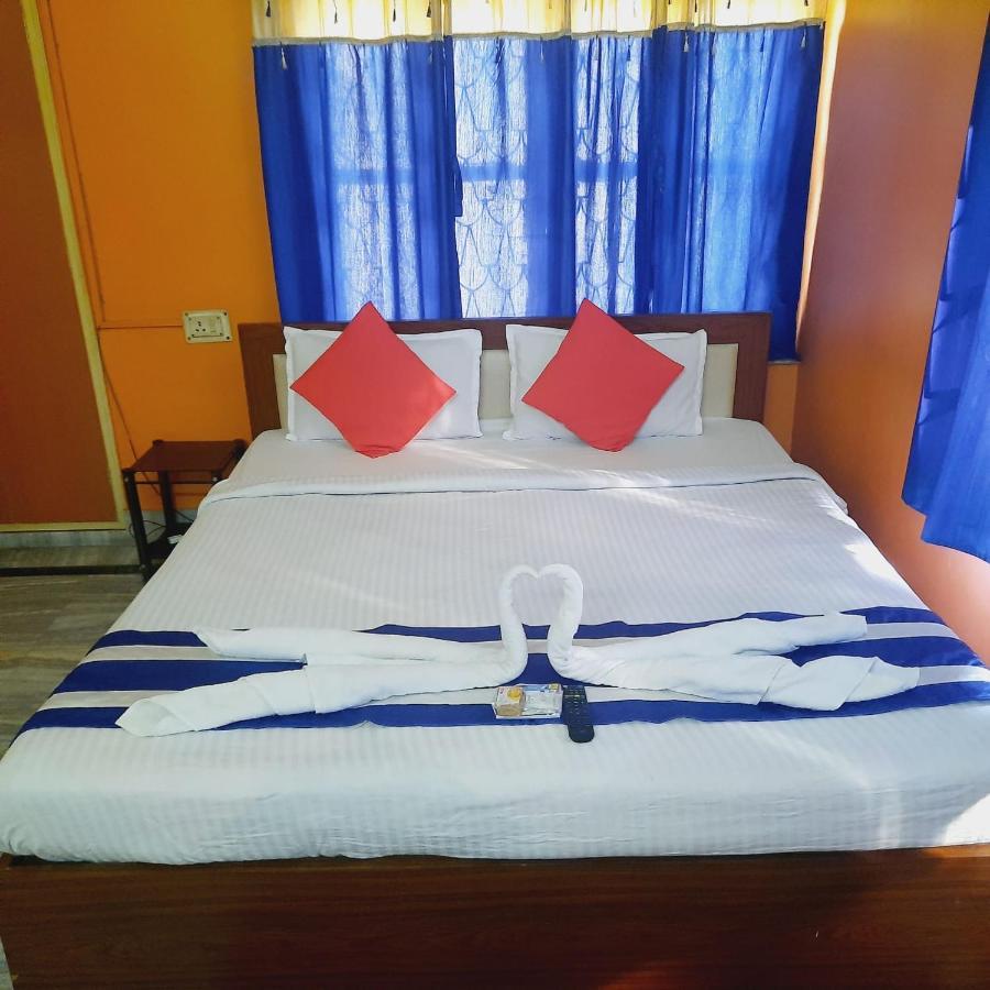 Holiday Rental Rooms Calcutta Exterior foto